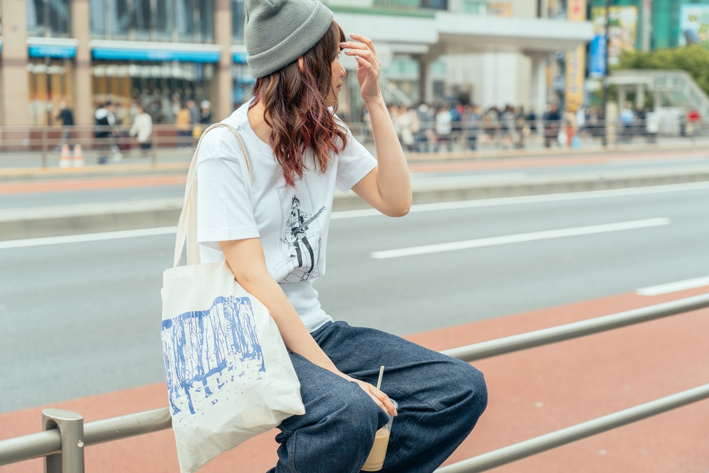 テレキャスターガールTシャツ