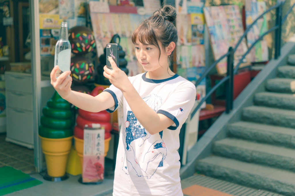 融解する世界Tシャツ