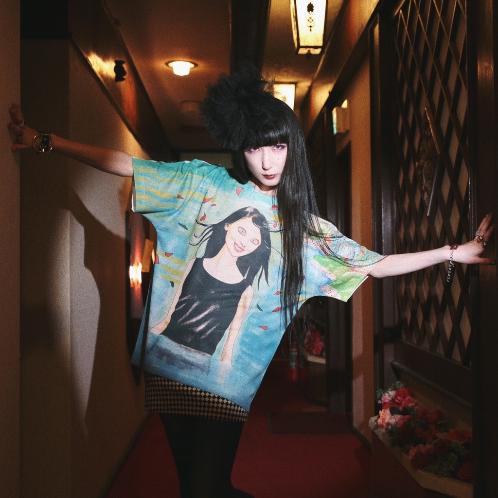 妖女セイレーンTシャツ