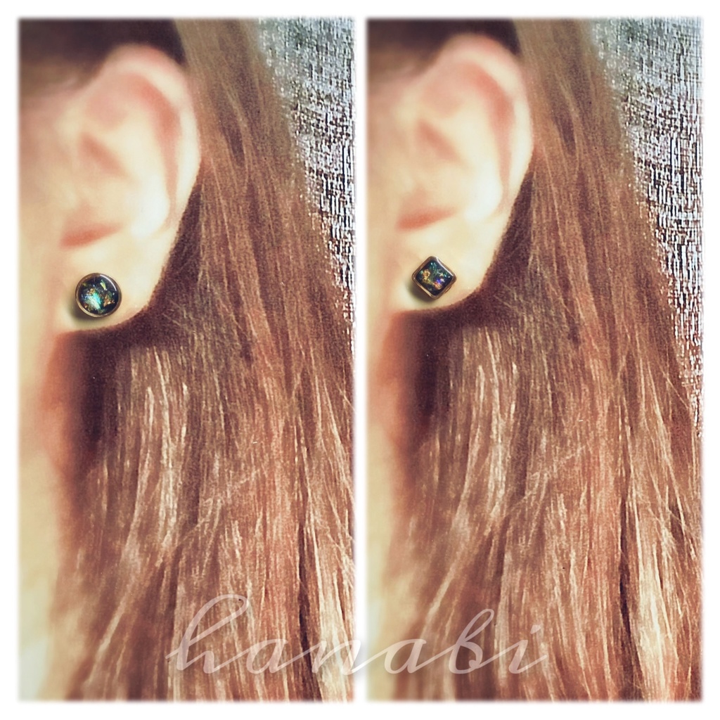 イルミネーション*煌めきブラック秋ピアス/イヤリング