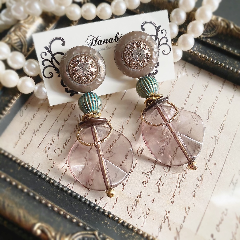 大ぶり*ウェービングGYピアス/イヤリング