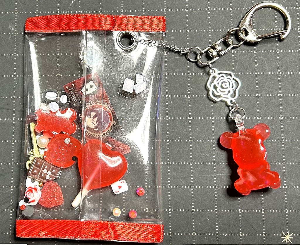 ツイステ キャンディバッグ シャカシャカキーホルダー 【エース】