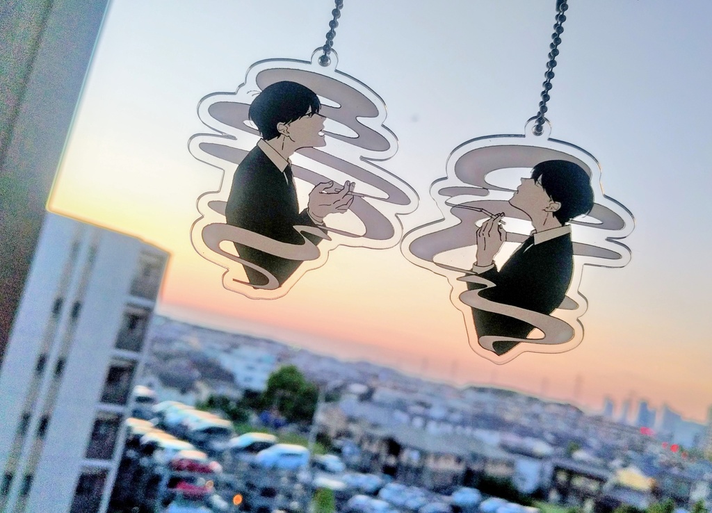 速度松アクリルキーホルダー