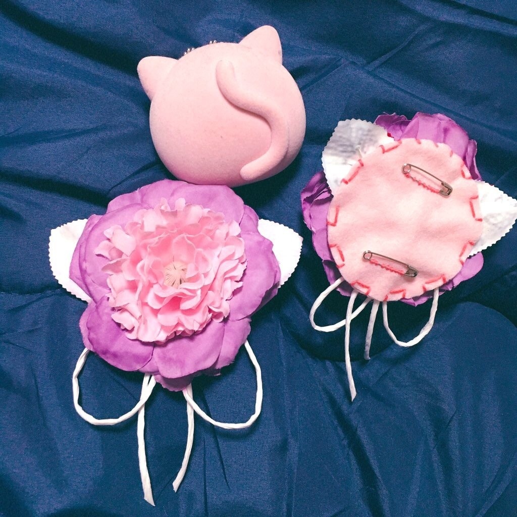 彫刻腰飾り