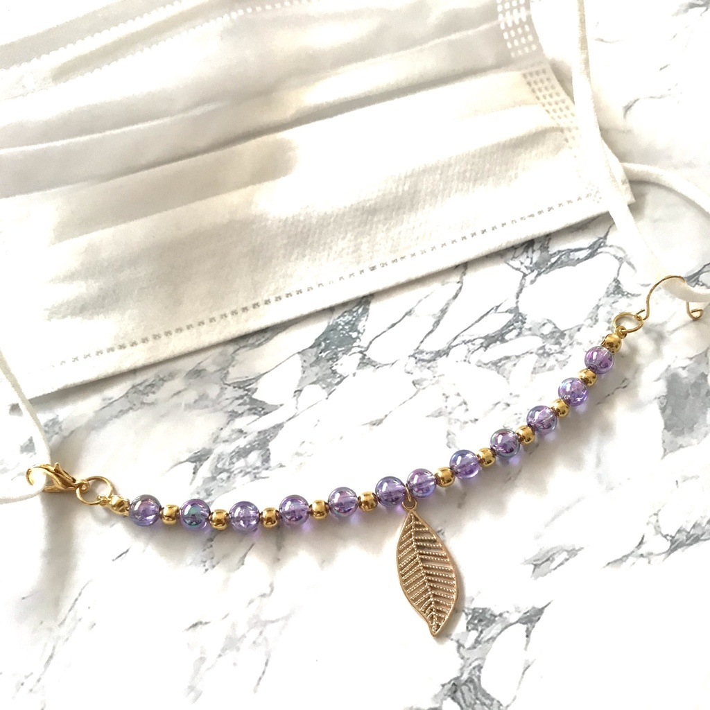 送料込み⭐︎紫ビーズとリーフチャームのマスク留め