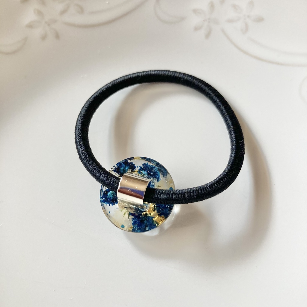 送料込み⭐︎あんスタ Knightsカラーのかすみ草レジンヘアゴム