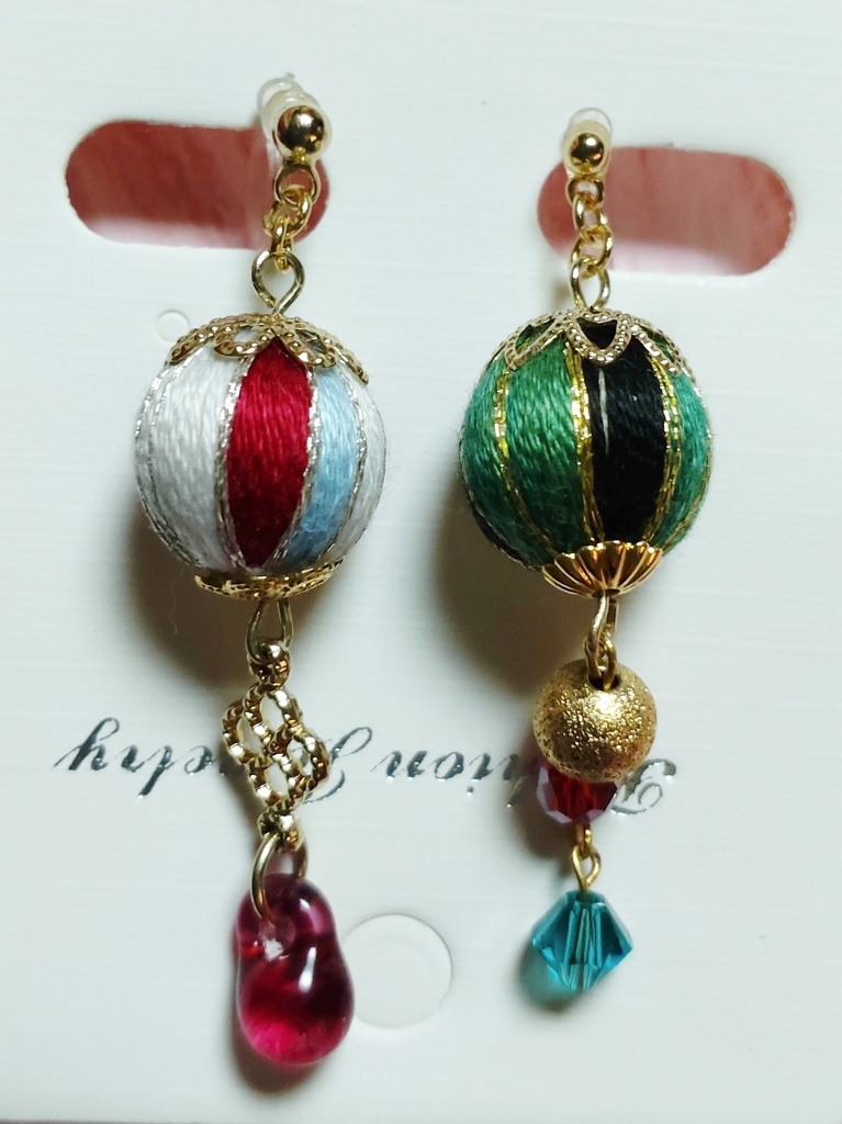 A【氷炎の彩り イヤリングorピアス】