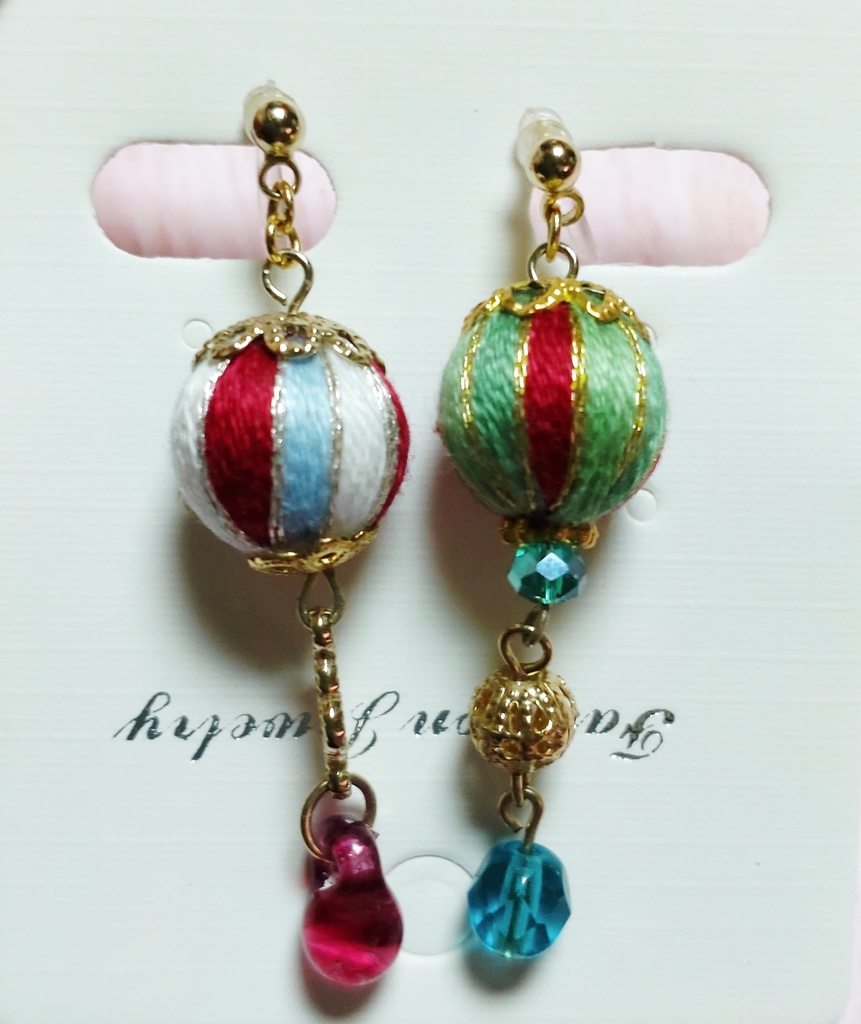 B【深緑の輝き イヤリングorピアス】