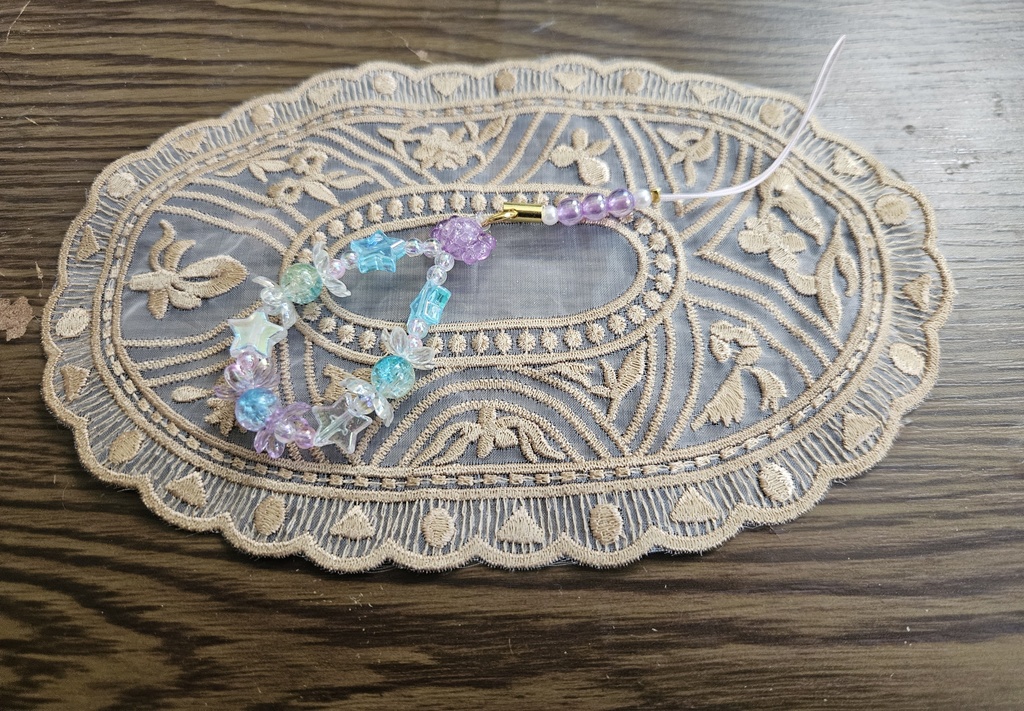 『にじいろの飴玉キーホルダー』