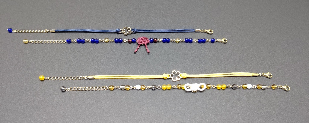 刀剣乱舞　三日月宗近・小狐丸イメージブレスレット