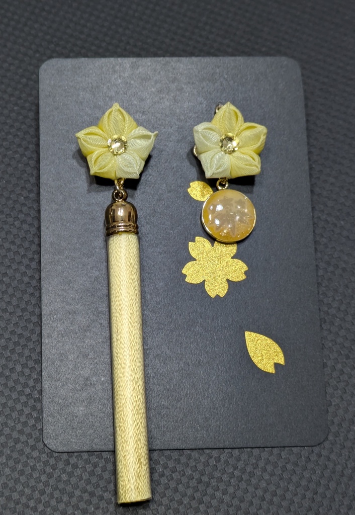 刀剣乱舞 髭切イメージつまみ細工イヤリング