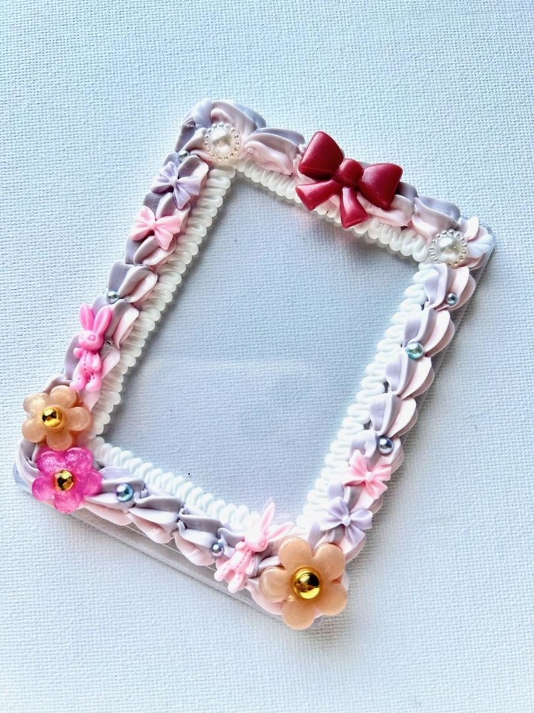 ホイップデコトレカケース:おしらせページ: