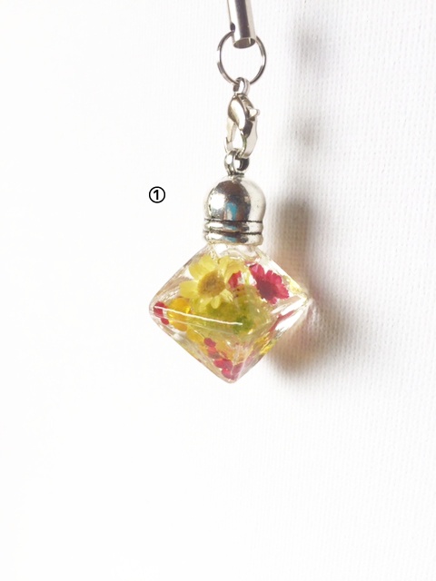 【Sold Out】FGOハーバリウムキーホルダー