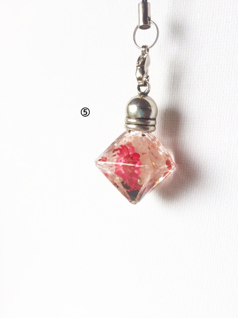 【Sold Out】FGOハーバリウムキーホルダー