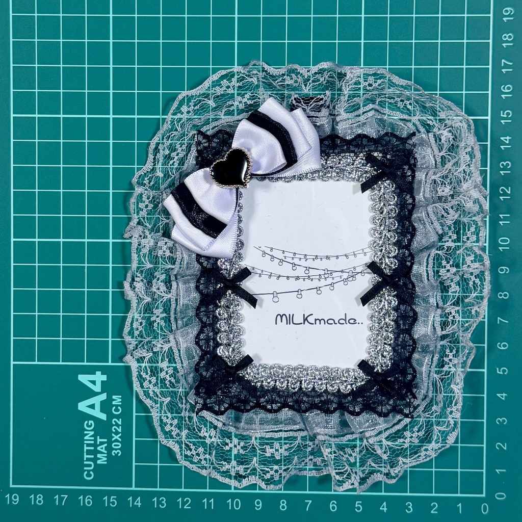 硬質ケース デコケース グレー ブラック ハート 推し活