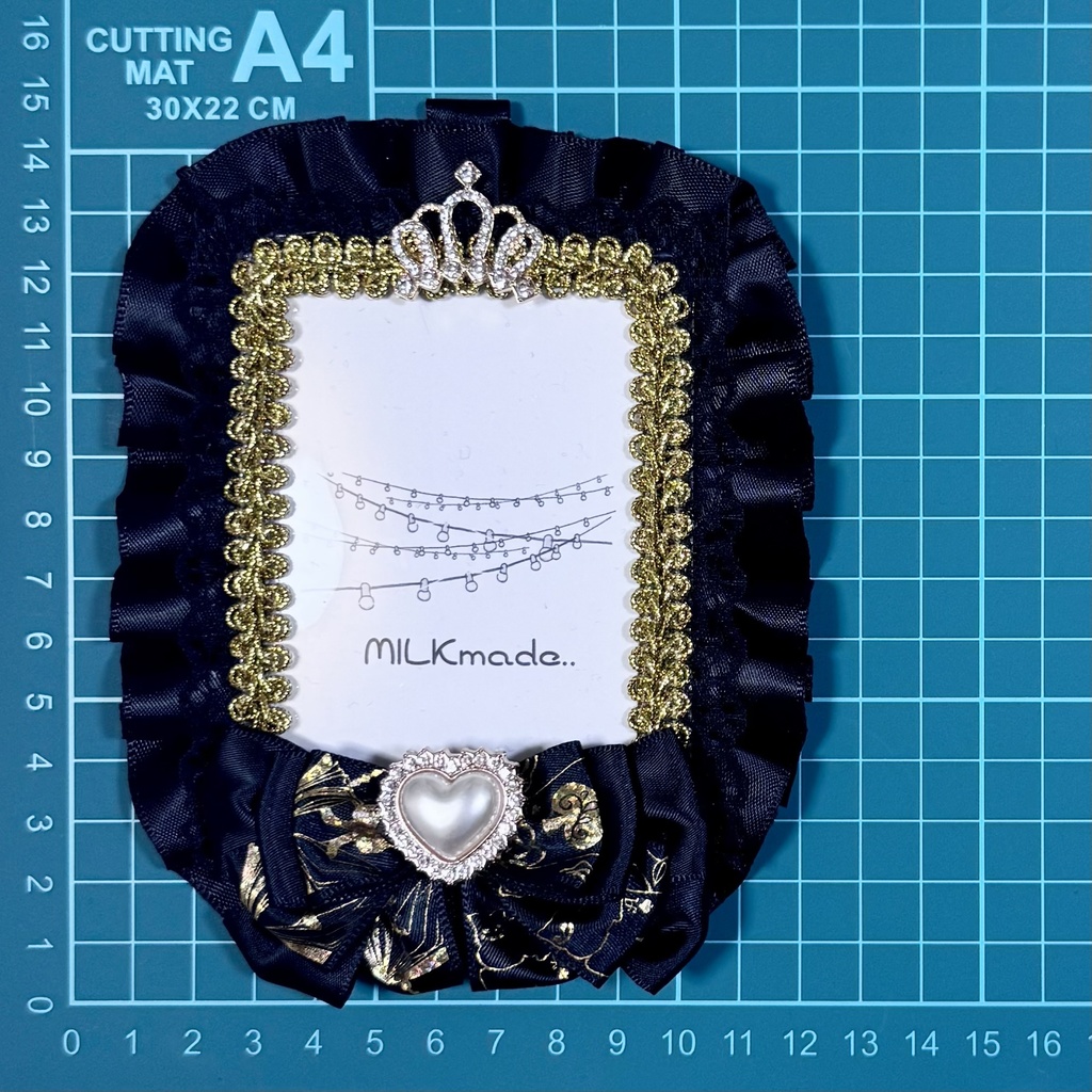 硬質ケース デコケース リボン ゴールド ブラック 王冠 推し活