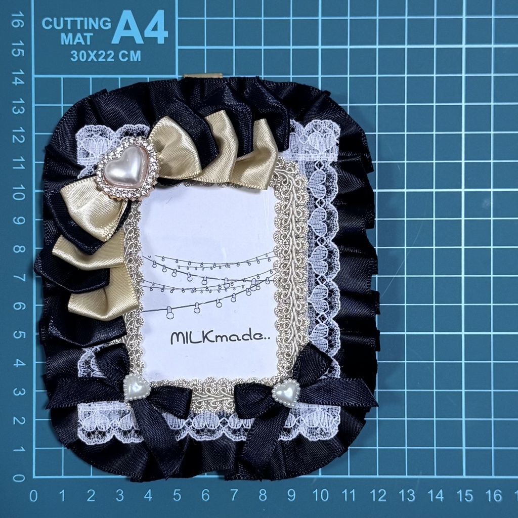 【大人向け】硬質ケース デコケース リボン ゴールド ブラック リボン 推し活