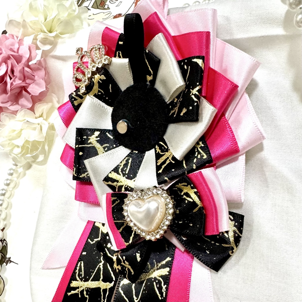 量産型 地雷系 ロゼット ピンク ブラック 痛バ 推し活 ハート 王冠