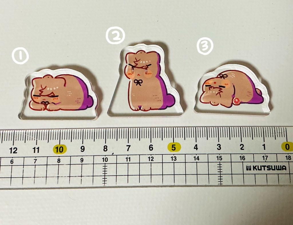 こねこさん自立ミニアクリルスタンド