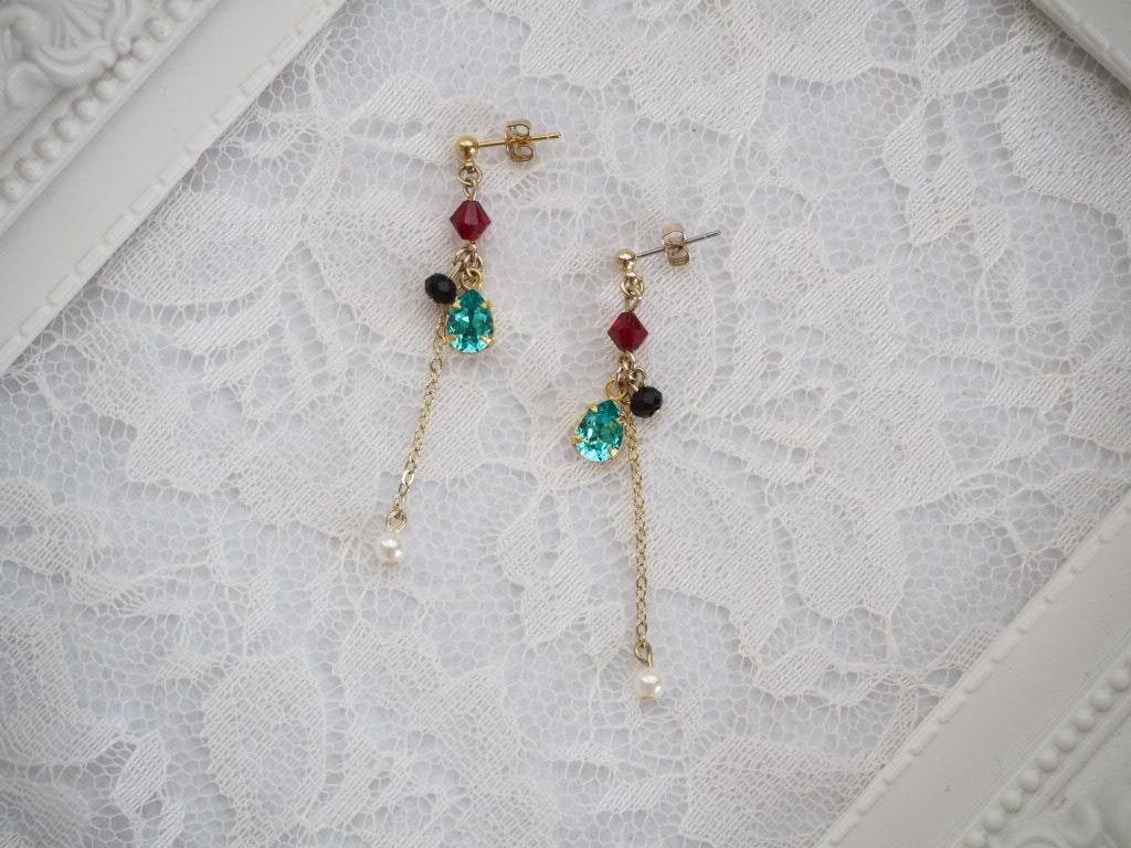 ALKALOIDイメージアクセサリー