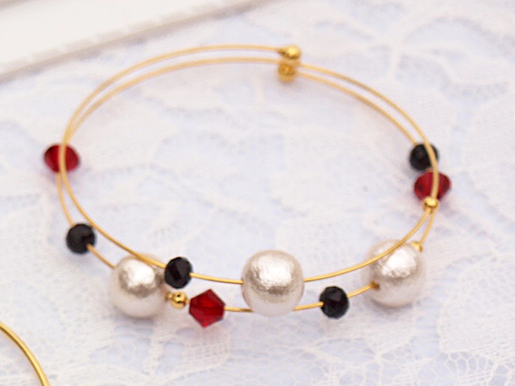 Valkyrieイメージ二連バングル