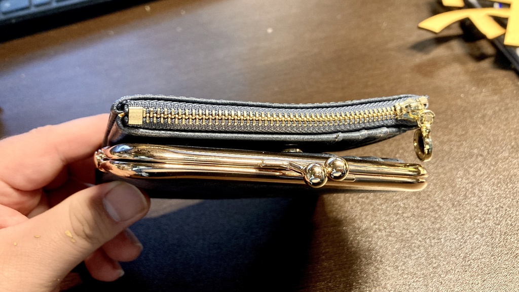 二つ折りがま口財布【ナズーリン】