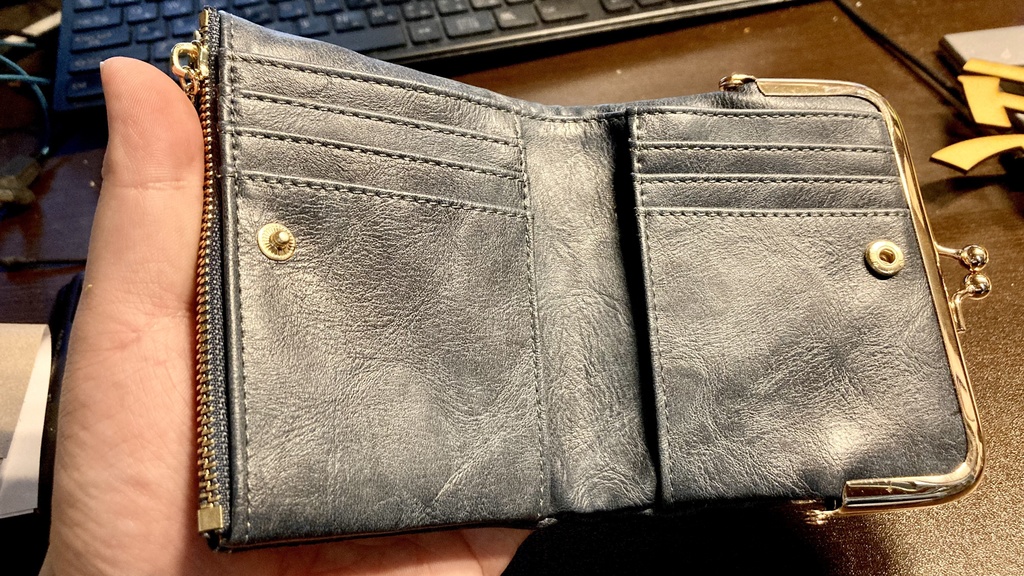 二つ折りがま口財布【ナズーリン】