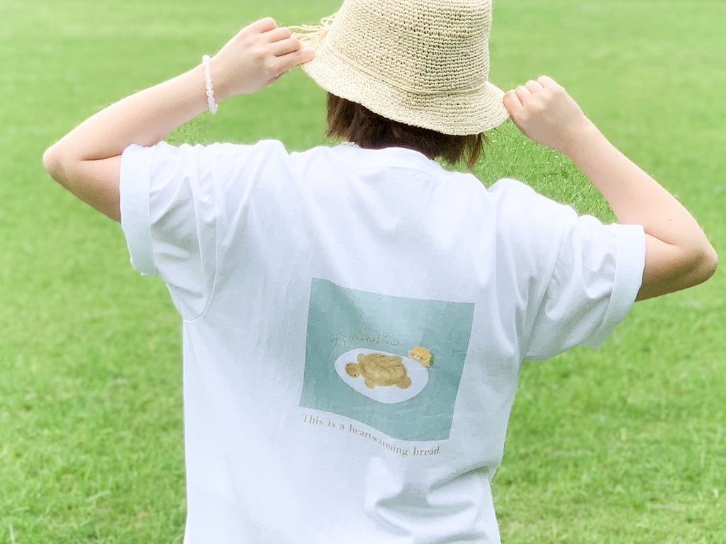 【両面プリントTシャツ】ミャルーの大好きなカメロンパン