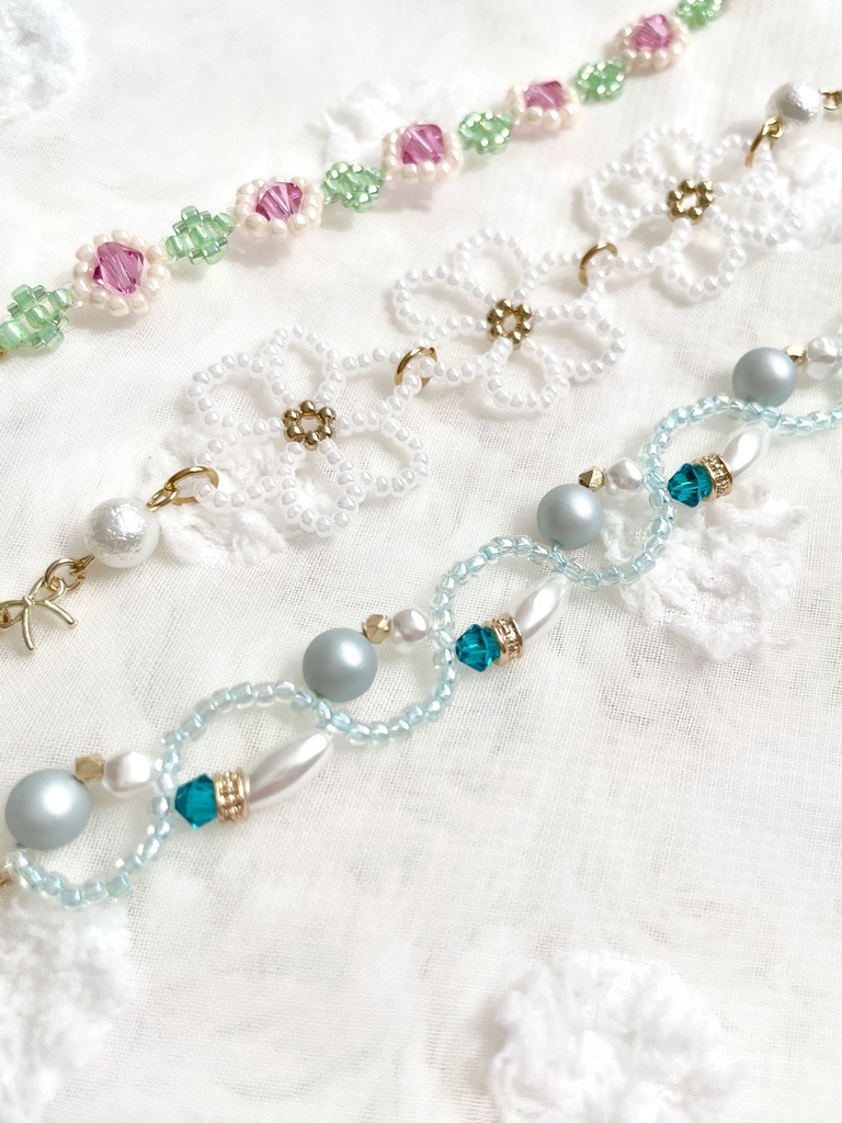 幸せ願う、お守りブレスレット