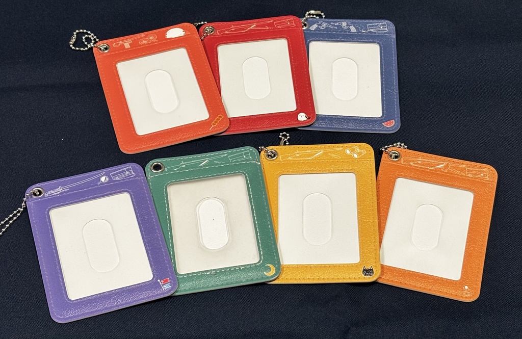 お出かけパスケース