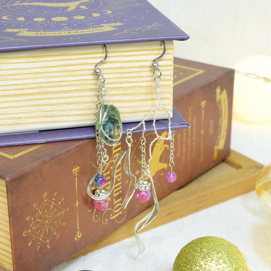 ツイステ プレイフルドレスイメージピアス