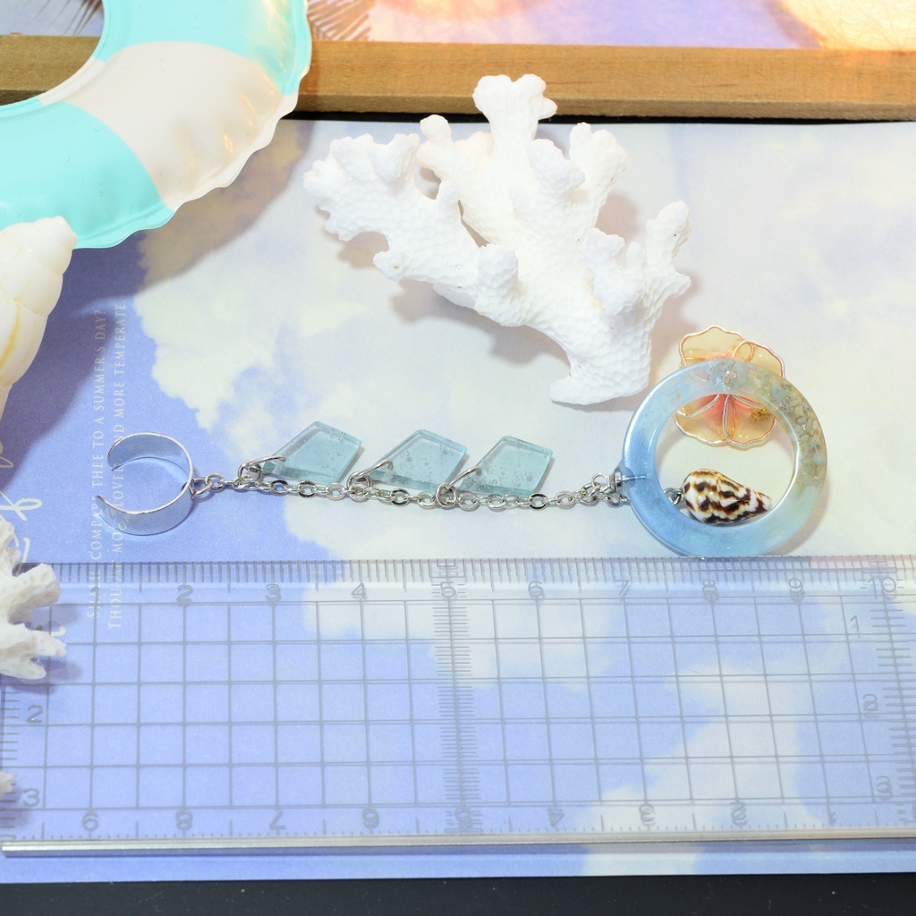 ツイステ スイスイウェアイメージイヤーカフ