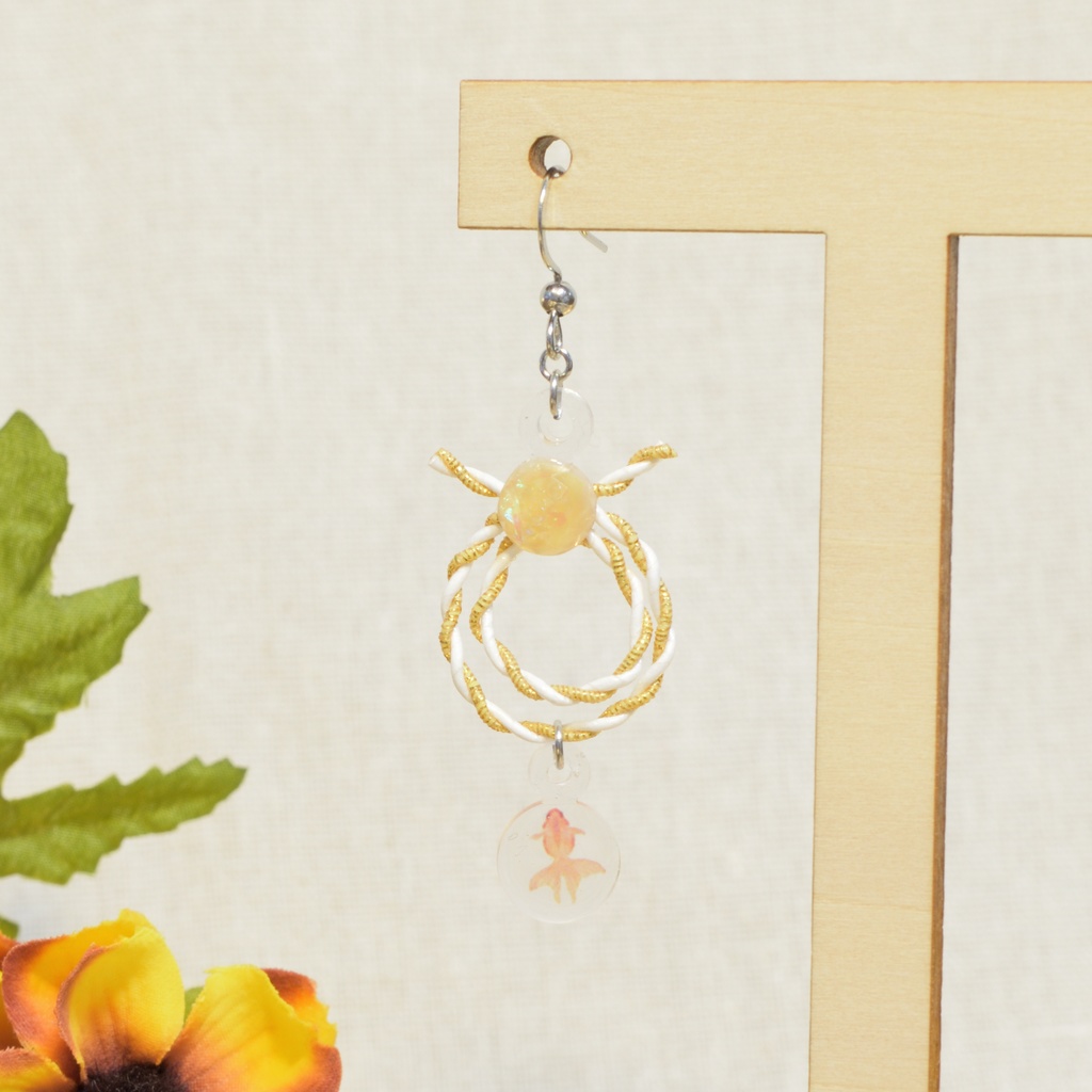 ツイステ ラギーイメージピアス(新春の衣、アウトドアウェア、アイボリークリフ)