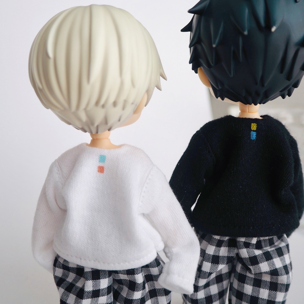 お手てないないTシャツ