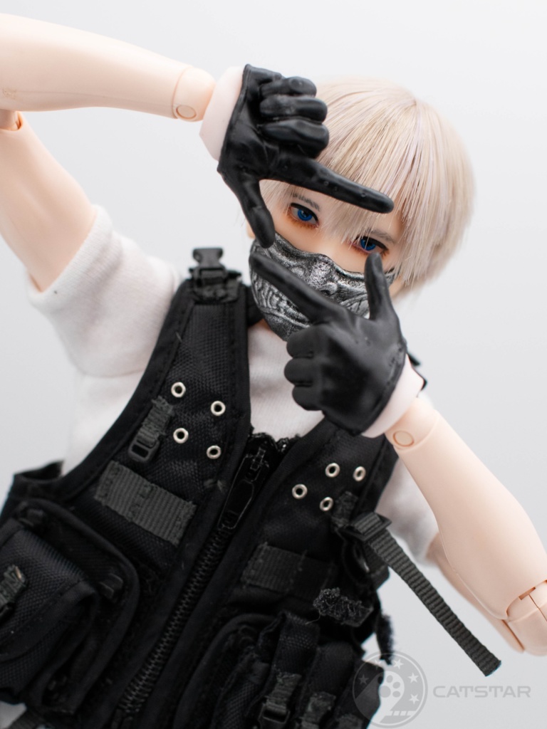 オビツ30対応 ハーフグローブハンドパーツ(バキュン)