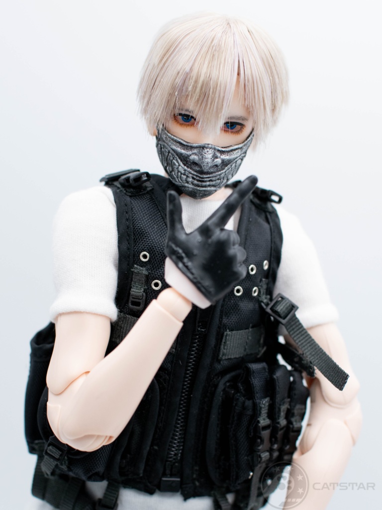 オビツ30対応 ハーフグローブハンドパーツ(バキュン)