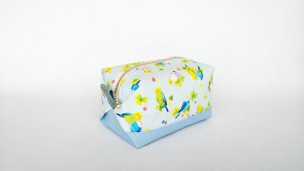 インコと文鳥のキャラメルポーチ