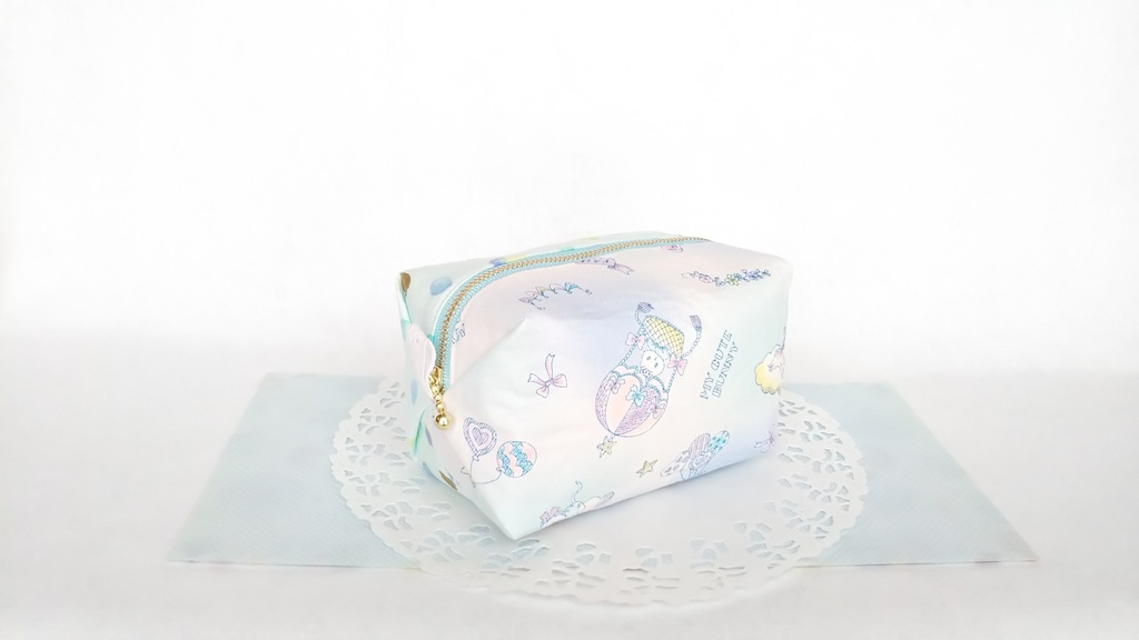 ゆめかわ❤︎キャラメルポーチ(気球に乗って)