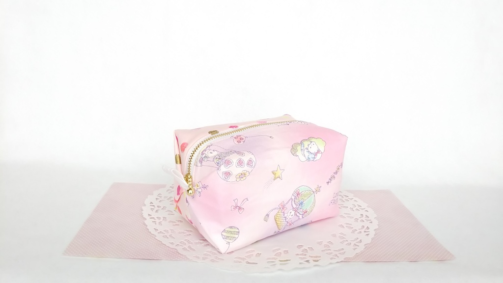 ゆめかわ❤︎キャラメルポーチ(気球に乗って)