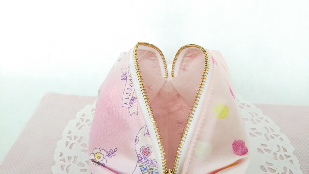 ゆめかわ❤︎キャラメルポーチ(気球に乗って)