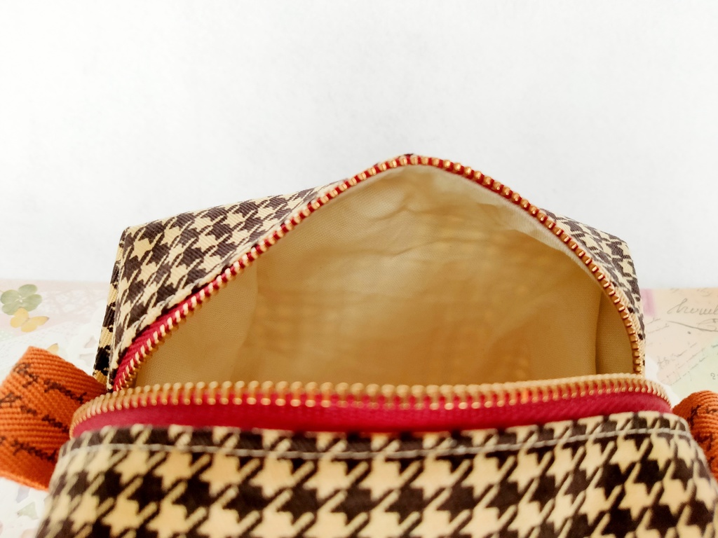 キャラメルポーチ(千鳥格子)