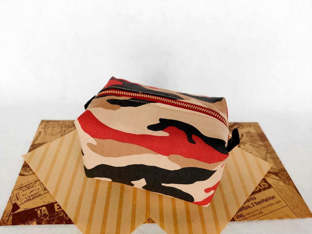 迷彩キャラメルポーチ(ブラウン)