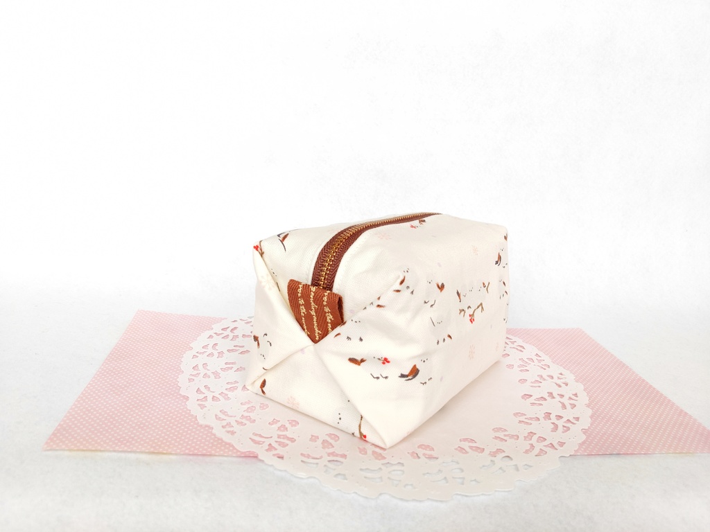 キャラメルポーチ(シマエナガ)