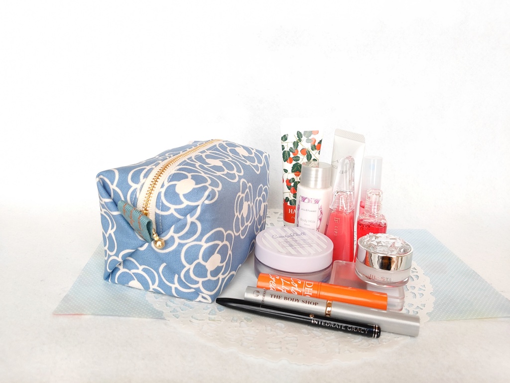 キャラメルポーチ(カメリア)