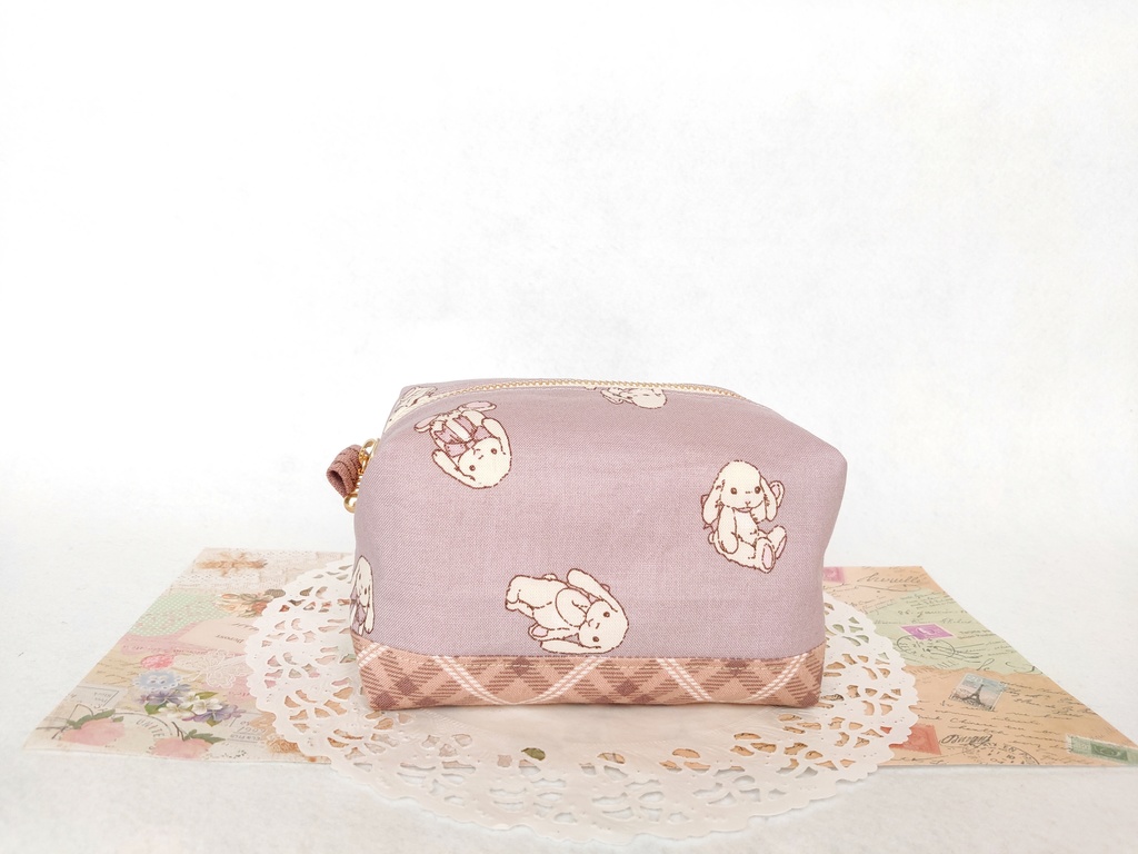 キャラメルポーチ(タータンチェックとうさぎ)