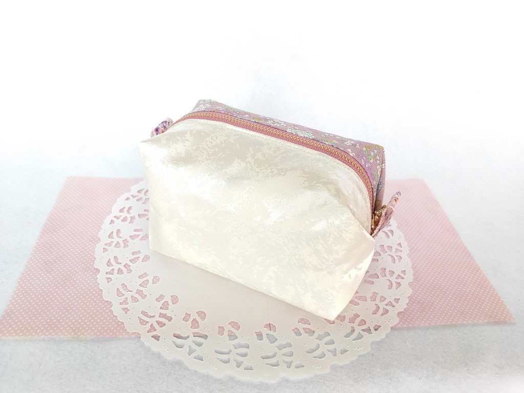 紫陽花のキラキラ☆キャラメルポーチ(パープル×アイボリー)