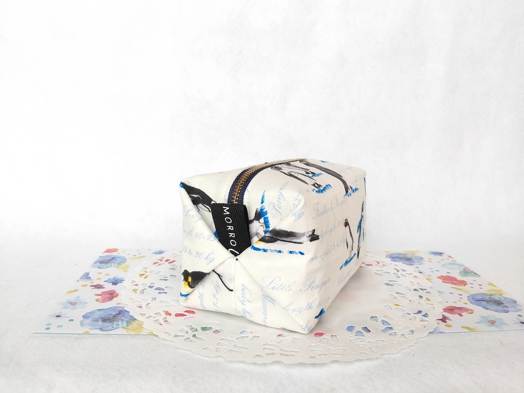 キャラメルポーチ(ペンギン)