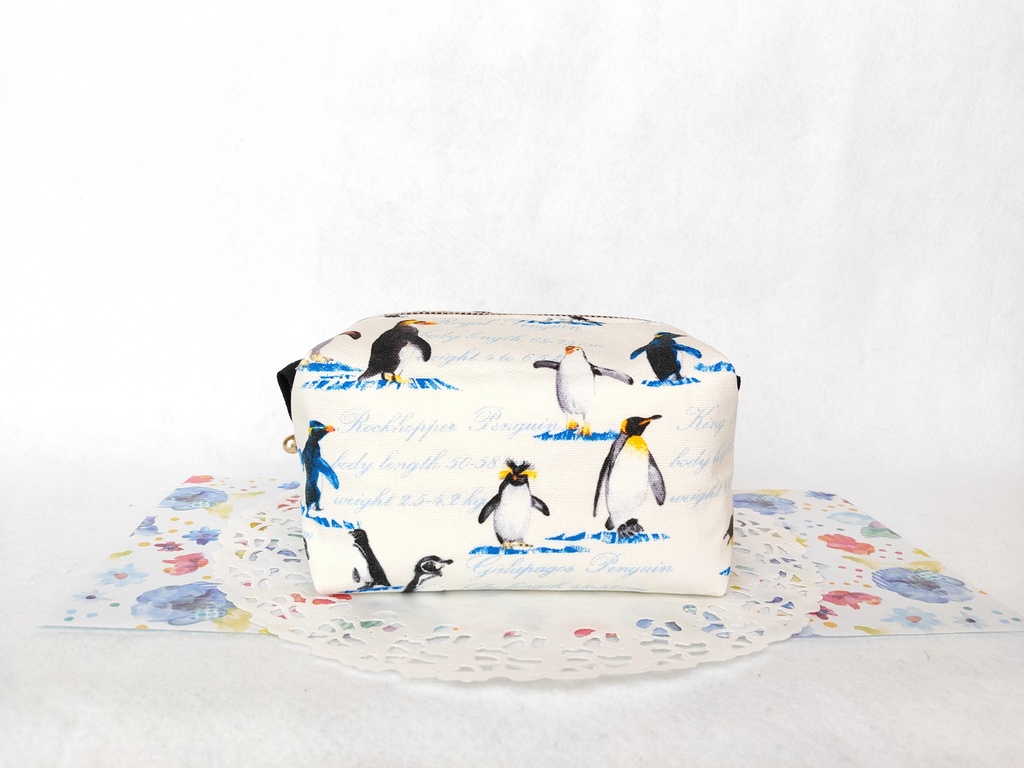 キャラメルポーチ(ペンギン)