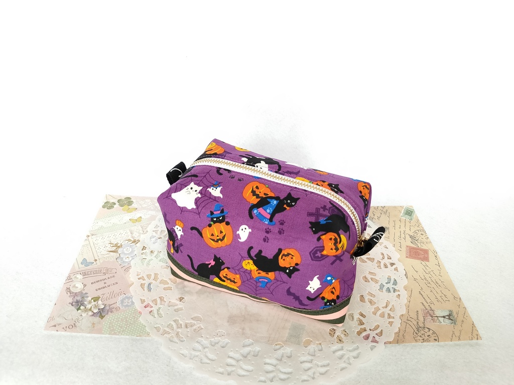 ハロウィン🎃キャラメルポーチ(パープル×ストライプ)
