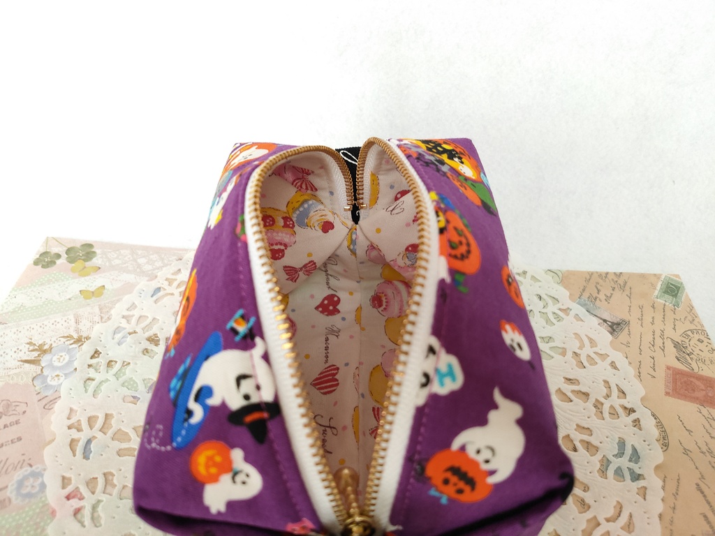 ハロウィン🎃キャラメルポーチ(パープル×ドット)